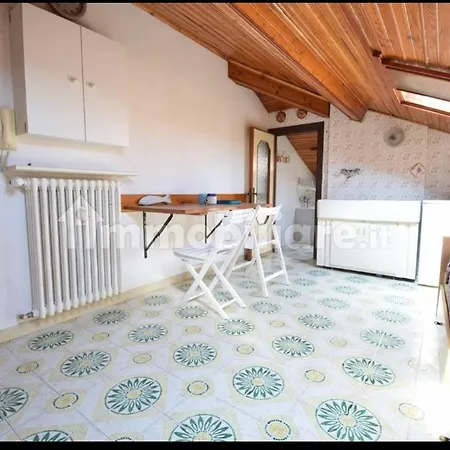 Monolocale Mansardato Appartamento *